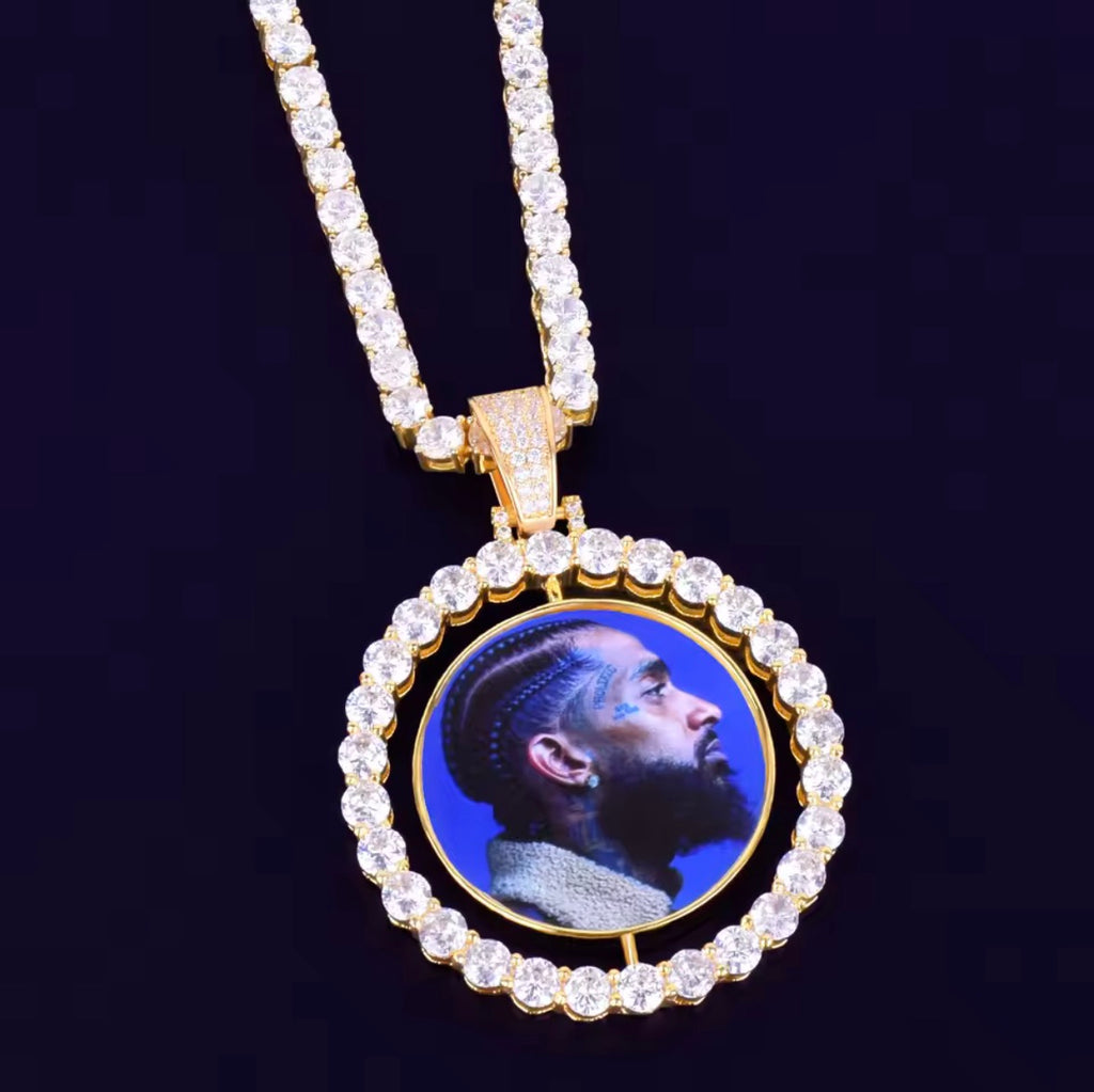 Circle diamond pendent memorial chain