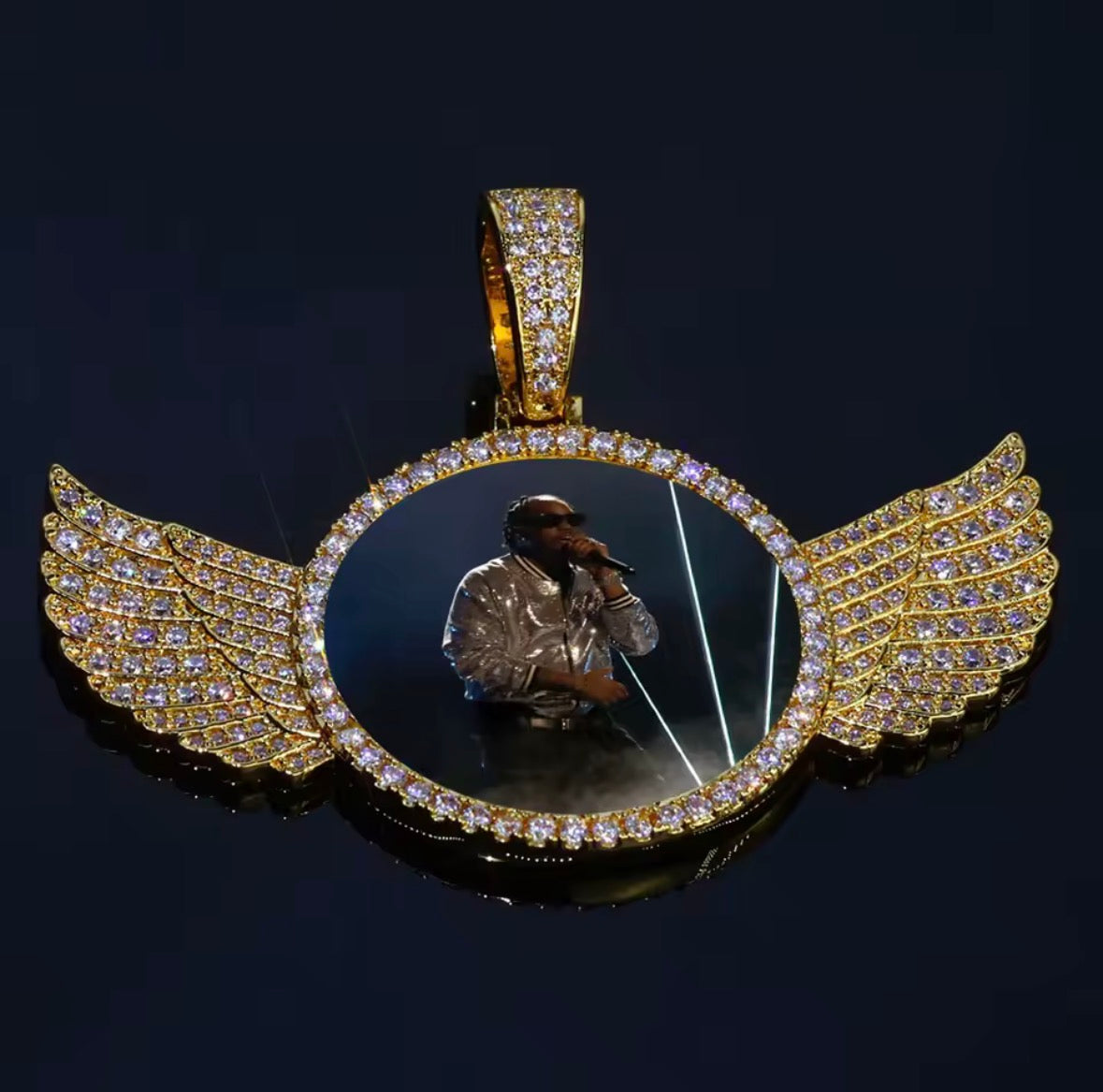memorial pendent with wings